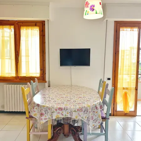 Onemorepage Family House - Un Da Favola *